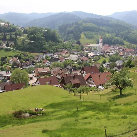 Sylvianne Ottenhofen im Schwarzwald